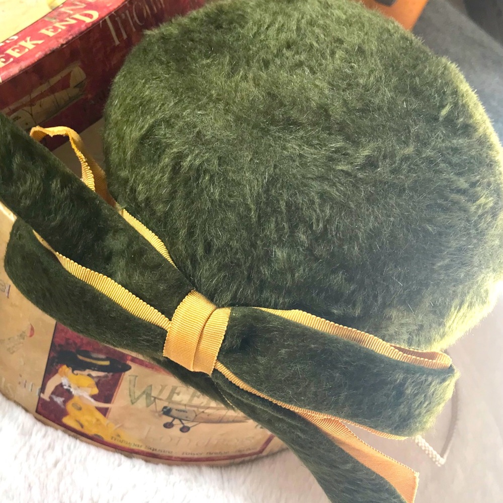 Mystere Vintage Olive Green Hat